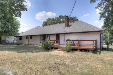 Move-in ready and full of charm! This beautifully maintained on Briarbrook Golf Course in Missouri - for sale on GolfHomes.com, golf home, golf lot