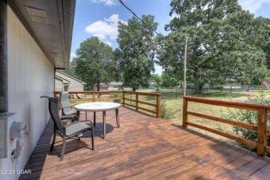 Move-in ready and full of charm! This beautifully maintained on Briarbrook Golf Course in Missouri - for sale on GolfHomes.com, golf home, golf lot