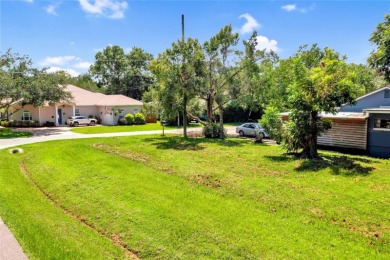 Build Your DREAM HOME on the 3rd Hole of Dubsdread Golf Course! on Dubsdread Golf Course in Florida - for sale on GolfHomes.com, golf home, golf lot