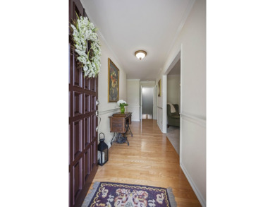 Discover an elegant single story ranch in Lexington's on Greenbrier Golf and Country Club in Kentucky - for sale on GolfHomes.com, golf home, golf lot