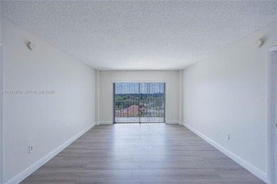 Beautiful 2-bedroom, 2-bath residence on the 8th floor with on Inverrary Country Club in Florida - for sale on GolfHomes.com, golf home, golf lot