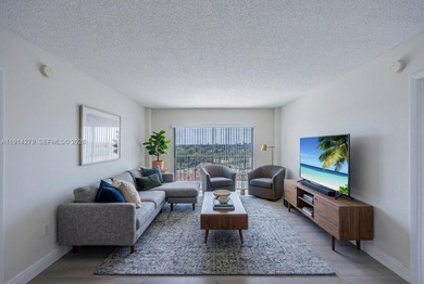 Beautiful 2-bedroom, 2-bath residence on the 8th floor with on Inverrary Country Club in Florida - for sale on GolfHomes.com, golf home, golf lot