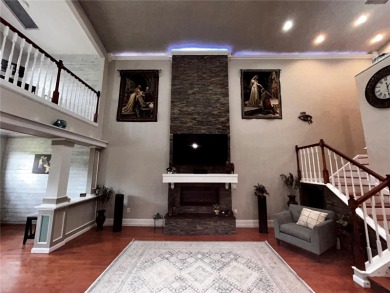 Elegant Villa in the Prestigious Cypress Run Golf Community
 on Cypress Run Golf Club  in Florida - for sale on GolfHomes.com, golf home, golf lot