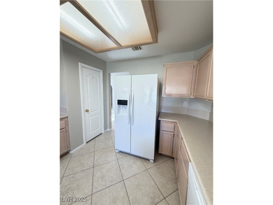 Stunning one story 1600 sqft 2/2 Bed/bath complemented by a on Painted Desert Golf Club in Nevada - for sale on GolfHomes.com, golf home, golf lot