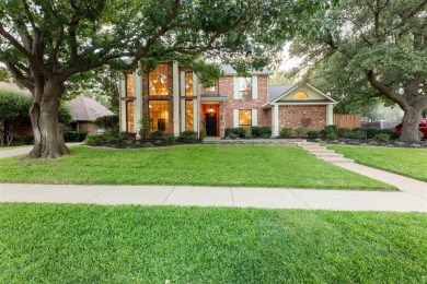 It would be difficult to find a better example of a 4 br, 3 bath on Oakmont Country Club in Texas - for sale on GolfHomes.com, golf home, golf lot