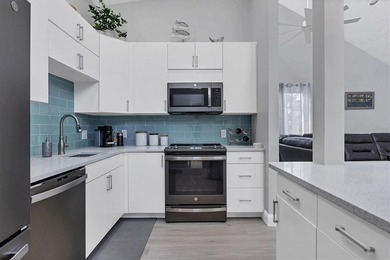 ***NEW: Seller is offering a $5,000 Closing Cost Credit***Live on Bird Bay Executive Golf Club in Florida - for sale on GolfHomes.com, golf home, golf lot