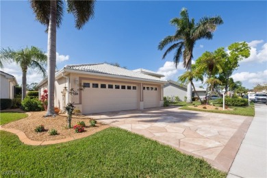 This awesome home in popular Herons Glen Golf Community is on Herons Glen Golf and Country Club in Florida - for sale on GolfHomes.com, golf home, golf lot