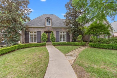 This classic Hollytree home is a unique find in an upscale golf on Hollytree Country Club in Texas - for sale on GolfHomes.com, golf home, golf lot