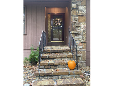 This late 70's built home is so WELL PRESERVED, you'll feel like on DeSoto Golf Course in Arkansas - for sale on GolfHomes.com, golf home, golf lot