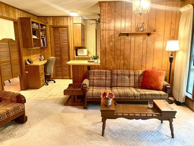This late 70's built home is so WELL PRESERVED, you'll feel like on DeSoto Golf Course in Arkansas - for sale on GolfHomes.com, golf home, golf lot