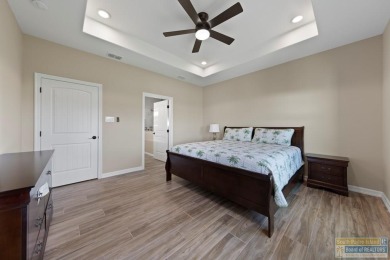 115 Torrey Pines - Beautiful 3BD/2BA open-concept home with lake on South Padre Island Golf Club in Texas - for sale on GolfHomes.com, golf home, golf lot