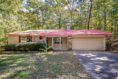 This home is rented and can't be shown until mid november.  This on Mountain Ranch Golf Club in Arkansas - for sale on GolfHomes.com, golf home, golf lot