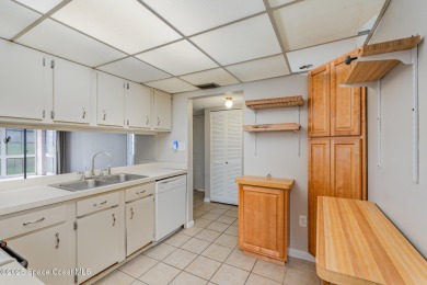 Don't miss this rare opportunity to own a 1-bedroom, 1-bath on Mallards Landing Golf Course in Florida - for sale on GolfHomes.com, golf home, golf lot