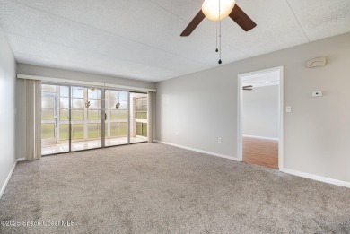 Don't miss this rare opportunity to own a 1-bedroom, 1-bath on Mallards Landing Golf Course in Florida - for sale on GolfHomes.com, golf home, golf lot