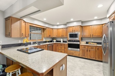 You will fall in love with this beautiful custom-designed on Fox Den Golf Course in Ohio - for sale on GolfHomes.com, golf home, golf lot