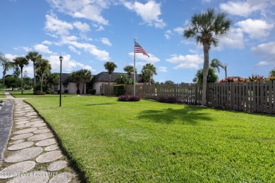 Don't miss this rare opportunity to own a 1-bedroom, 1-bath on Mallards Landing Golf Course in Florida - for sale on GolfHomes.com, golf home, golf lot