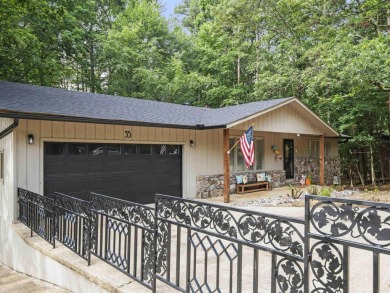 GORGEOUS 4 BED 3 BATH HOME WITH OVER $75,000 IN UPDATES!! on DeSoto Golf Course in Arkansas - for sale on GolfHomes.com, golf home, golf lot