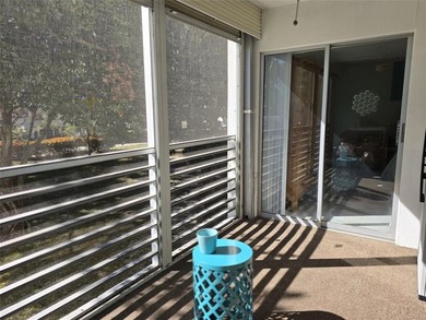 2/2  LUXURY MODEL IN PRESTIGIOUS ARUBA VILLAGE! BLDG HAS NO on Wynmoor Golf Course in Florida - for sale on GolfHomes.com, golf home, golf lot