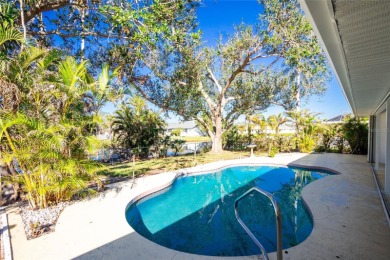 One or more photo(s) has been virtually staged. MOTIVATED on Rotonda Golf and Country Club The Palms Course in Florida - for sale on GolfHomes.com, golf home, golf lot