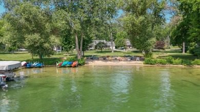 Enjoy lake living at Diamond Lake with Howell Point access to on Diamond Lake Golf Club in Michigan - for sale on GolfHomes.com, golf home, golf lot