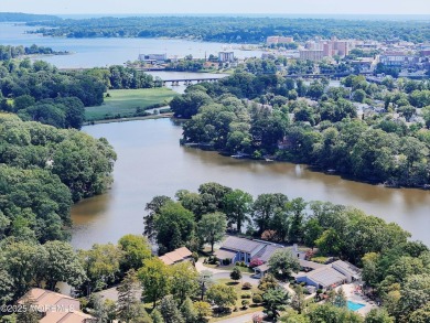 Beautifully updated Clinton model end unit in the desirable on Shadow Lake Village in New Jersey - for sale on GolfHomes.com, golf home, golf lot