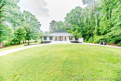 Spacious Ranch on the 12th Fairway in Carolina Trace! Welcome to on Carolina Trace Country Club in North Carolina - for sale on GolfHomes.com, golf home, golf lot