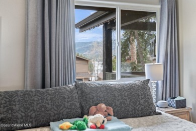 Located  across the street from Hayden Lake, this exceptional on Avondale Golf and Tennis Club in Idaho - for sale on GolfHomes.com, golf home, golf lot