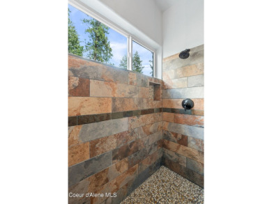 Located  across the street from Hayden Lake, this exceptional on Avondale Golf and Tennis Club in Idaho - for sale on GolfHomes.com, golf home, golf lot
