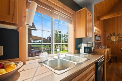 Charming chalet located on the 14th fairway in one of Central on Eagle Crest Golf Resort - Ridge Course in Oregon - for sale on GolfHomes.com, golf home, golf lot