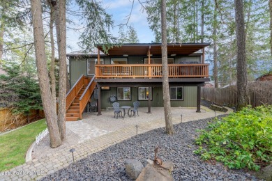 Located  across the street from Hayden Lake, this exceptional on Avondale Golf and Tennis Club in Idaho - for sale on GolfHomes.com, golf home, golf lot
