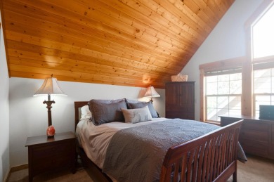 Charming chalet located on the 14th fairway in one of Central on Eagle Crest Golf Resort - Ridge Course in Oregon - for sale on GolfHomes.com, golf home, golf lot