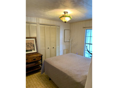 Price reduced, motivated seller. This 2-bedroom, 2-bath mobile on Plantation Golf Club in Florida - for sale on GolfHomes.com, golf home, golf lot