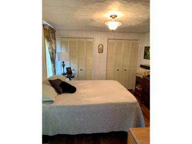 Price reduced, motivated seller. This 2-bedroom, 2-bath mobile on Plantation Golf Club in Florida - for sale on GolfHomes.com, golf home, golf lot