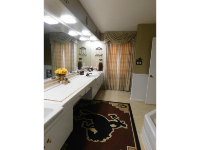 This beautifully maintained 5-bed, 4-bath ranch-style home on Pampa Country Club in Texas - for sale on GolfHomes.com, golf home, golf lot