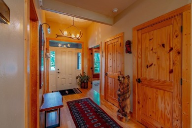 Pristine MeadowCreek Golf Resort Home. Features spacious on Meadowcreek Golf Resort in Idaho - for sale on GolfHomes.com, golf home, golf lot