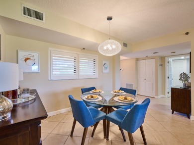 Welcome to this exquisite 2-bed, 2-bath condo in the highly on Fountains Golf and Country Club in Florida - for sale on GolfHomes.com, golf home, golf lot