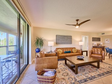 Welcome to this exquisite 2-bed, 2-bath condo in the highly on Fountains Golf and Country Club in Florida - for sale on GolfHomes.com, golf home, golf lot