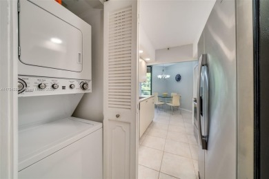 NEW ROOF! WASHER/DRYER in Unit! COMPLETELY FURNISHED 1 Bedroom on Inverrary Country Club in Florida - for sale on GolfHomes.com, golf home, golf lot