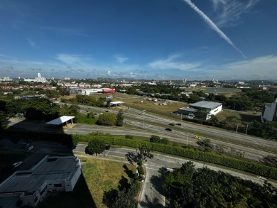 This stunning 188 m2 apartment is located in the prestigious on  in  - for sale on GolfHomes.com, golf home, golf lot