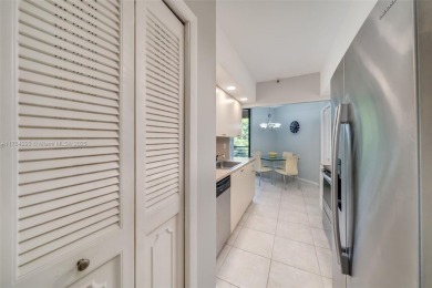 NEW ROOF! WASHER/DRYER in Unit! COMPLETELY FURNISHED 1 Bedroom on Inverrary Country Club in Florida - for sale on GolfHomes.com, golf home, golf lot