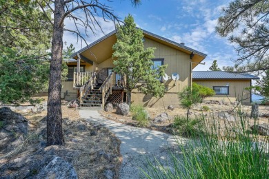 Welcome to this warm and inviting 3-bedroom, 2-bathroom home on Lake Shastina Golf Course in California - for sale on GolfHomes.com, golf home, golf lot