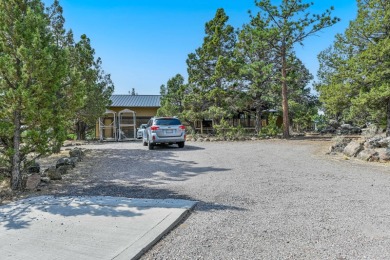 Welcome to this warm and inviting 3-bedroom, 2-bathroom home on Lake Shastina Golf Course in California - for sale on GolfHomes.com, golf home, golf lot