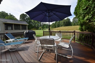 This popular 3 BR, 2 1/2 BA Innisbrook model boasts over 2100 sf on McGregor Links Country Club in New York - for sale on GolfHomes.com, golf home, golf lot