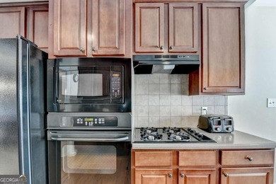 RARE GEM: Pristine Golf Course Living in Hampton Village-$125K on Hampton Golf Village in Georgia - for sale on GolfHomes.com, golf home, golf lot