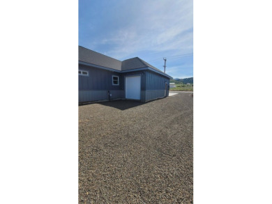 This beautiful, spacious new construction boasts vaulted on Council Mountain Golf Course in Idaho - for sale on GolfHomes.com, golf home, golf lot