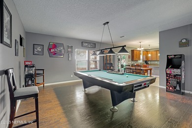 **WATERFRONT**GOLF COMMUNITY**UPDATED** Welcome to this HUGE 2 on Magnolia Point Golf and Country Club in Florida - for sale on GolfHomes.com, golf home, golf lot
