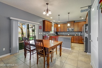 **WATERFRONT**GOLF COMMUNITY**UPDATED** Welcome to this HUGE 2 on Magnolia Point Golf and Country Club in Florida - for sale on GolfHomes.com, golf home, golf lot