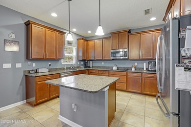 **WATERFRONT**GOLF COMMUNITY**UPDATED** Welcome to this HUGE 2 on Magnolia Point Golf and Country Club in Florida - for sale on GolfHomes.com, golf home, golf lot