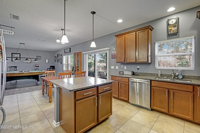 **WATERFRONT**GOLF COMMUNITY**UPDATED** Welcome to this HUGE 2 on Magnolia Point Golf and Country Club in Florida - for sale on GolfHomes.com, golf home, golf lot