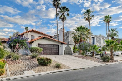 Guard Gated Las Vegas Country Club Estates Golf Course Home on Las Vegas Country Club in Nevada - for sale on GolfHomes.com, golf home, golf lot